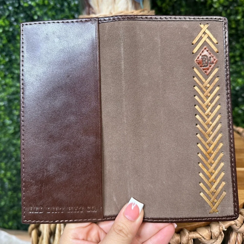 Red Dirt‎ Hat Co. Brown leather Rodeo Wallet nwt